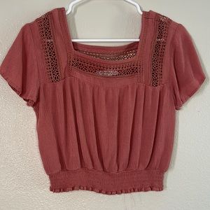 Arizona brand crop top. Dusty rose color. Size small.